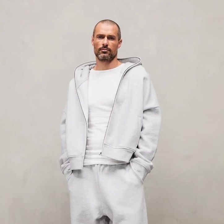 【残りわずか】Eternal Zip