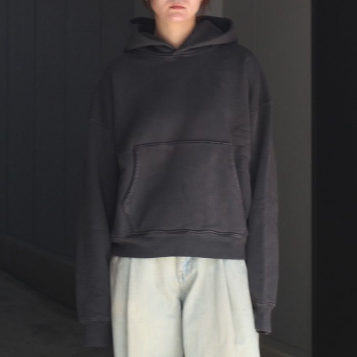 【残り一点】Ash Darted Hoodie