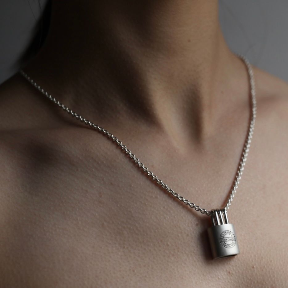 【お取り寄せ注文可能】Engrave Lampshade Pendant_L