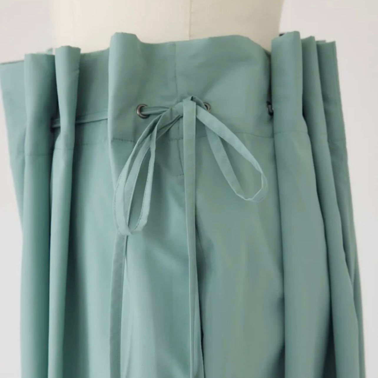 【残り一点】Drawstring Relax PT