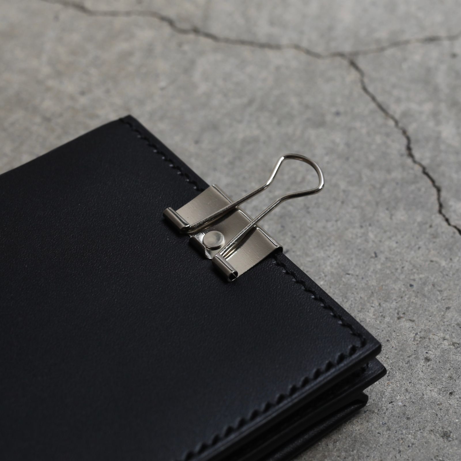 【残りわずか】Clip Half Wallet(GEM_COW)