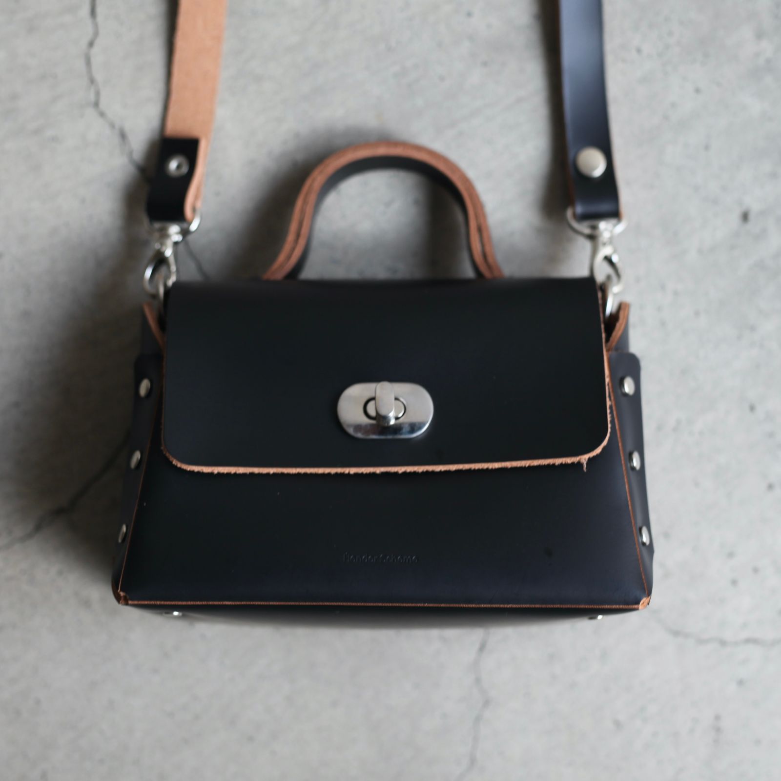 【次回入荷9月下旬予定】Assemble Hand Bag Flap_S(BLACK)