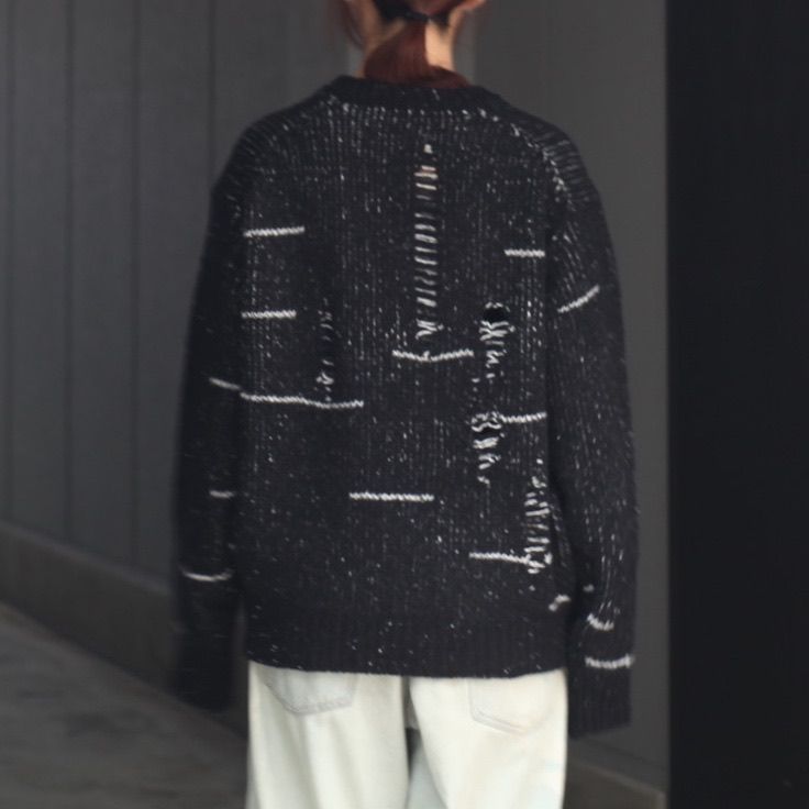 【残り一点】Damaged Crewneck Sweater