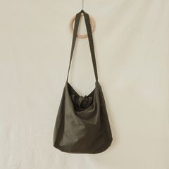 【残りわずか】Researcher Bag(OLIVE)