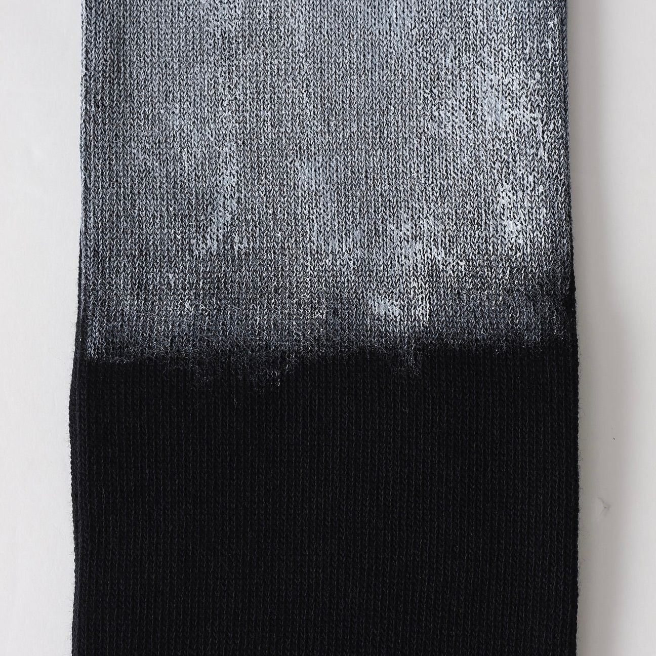 【残り一点】Snowy Socks with Anonymous Ism