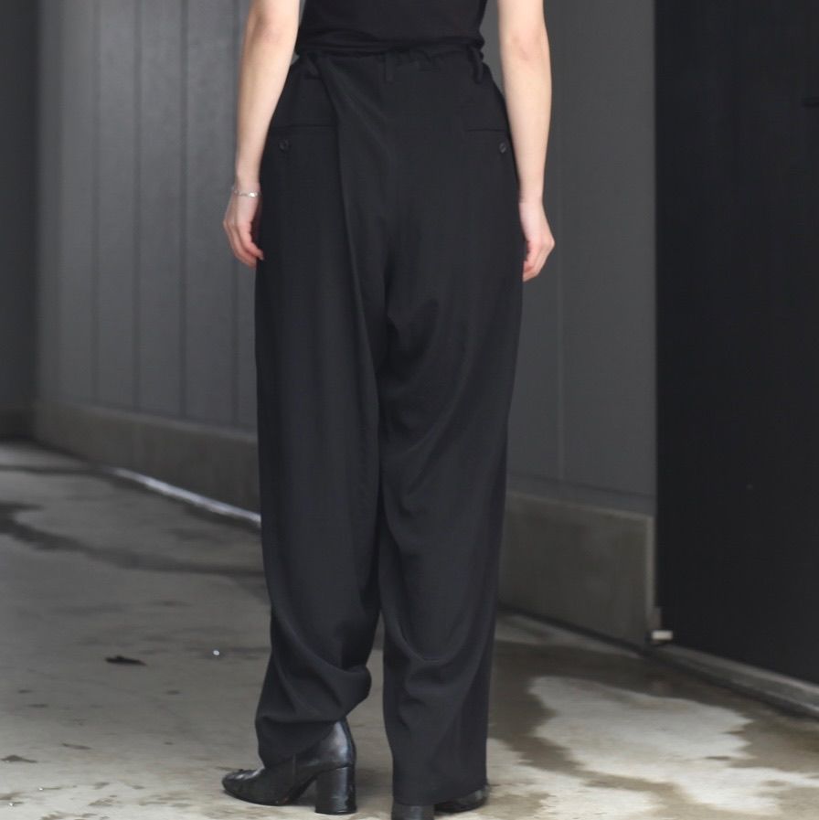 【残り一点】太紐パンツ(Taタキシード)