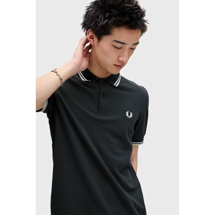 【残り一点】Twin Tipped Fred Perry Shirt
