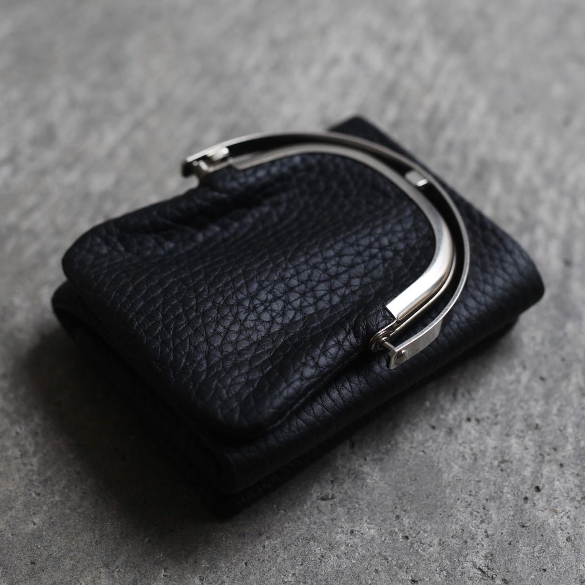 【残り一点】Frame Trifold Wallet(ODD_COW SHRINK)