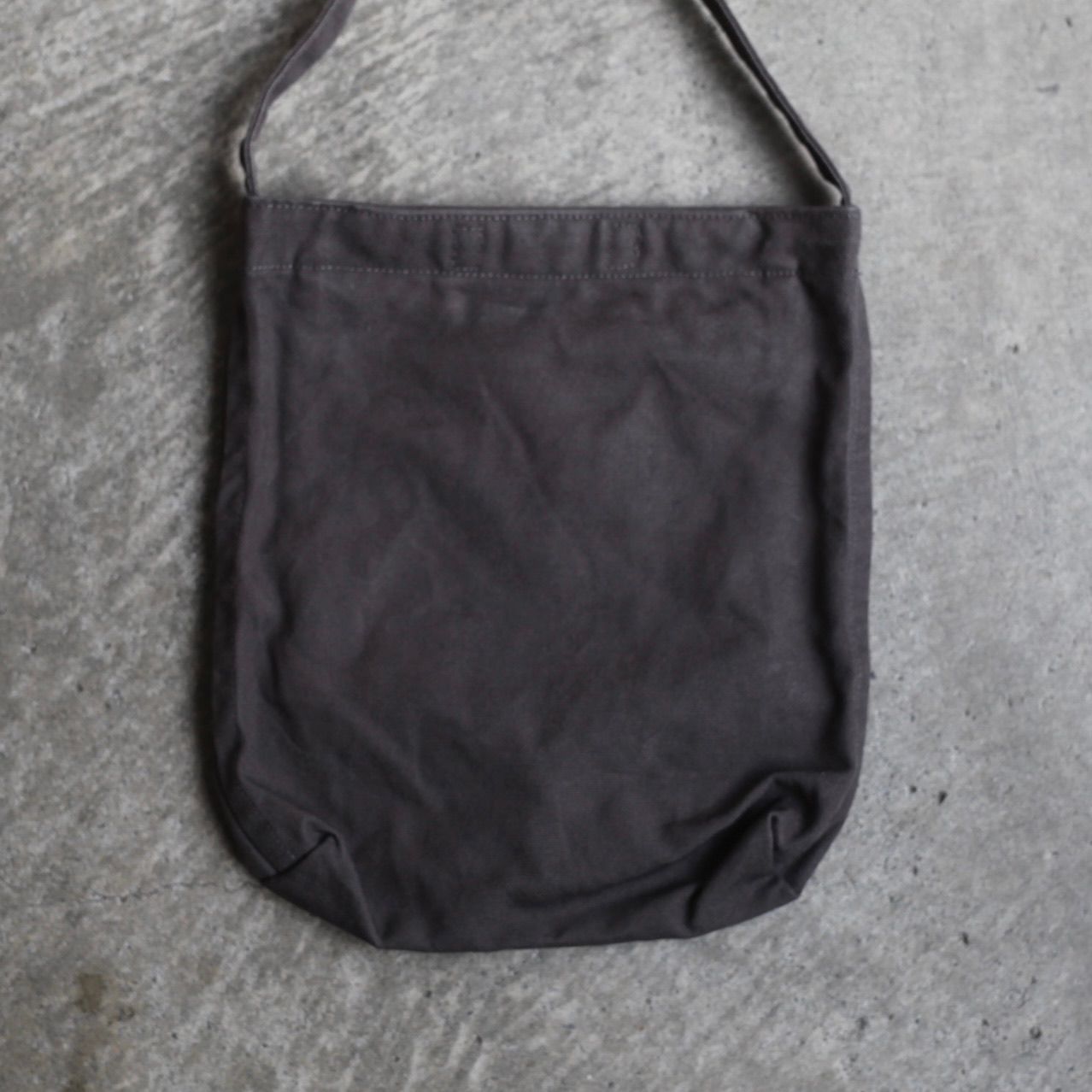 【残りわずか】Researcher Bag Small(CHARCOAL GRAY)