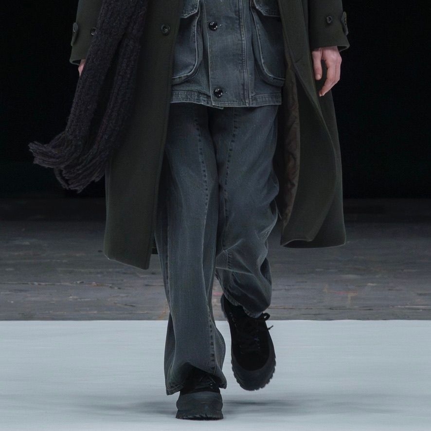 【残り一点】Vintaged Wash Denim 3pleated Wide-Leg Trousers
