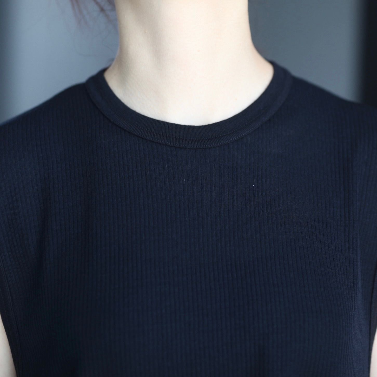 【残りわずか】Fine Wool Oversized No Sleeve Tee