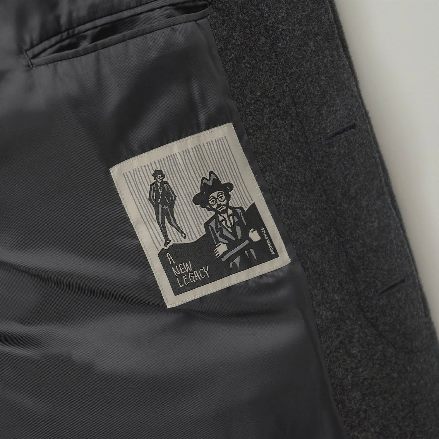 【残り一点】Voyager Bold Balmacaan Coat