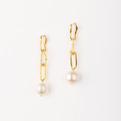 【お取り寄せ注文可能】Broken Chain Baroque Pearl Earrings(両耳用）