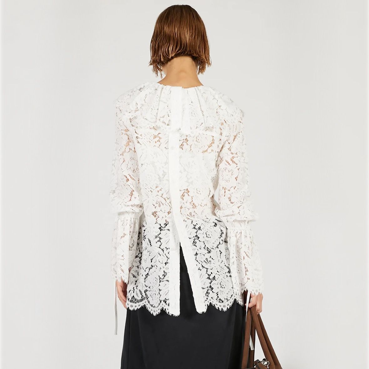 【残り一点】Scallop Lace Blouse