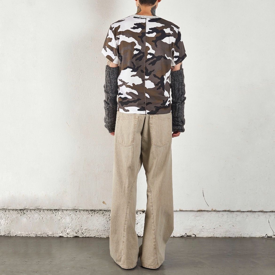 【残りわずか】3D Twisted Wide Leg Jeans
