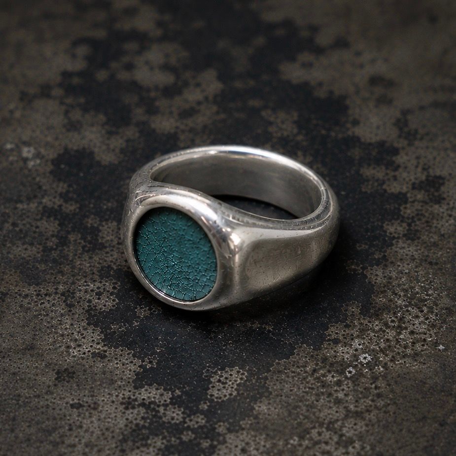 【お取り寄せ注文可能】Leather Jewel Ring