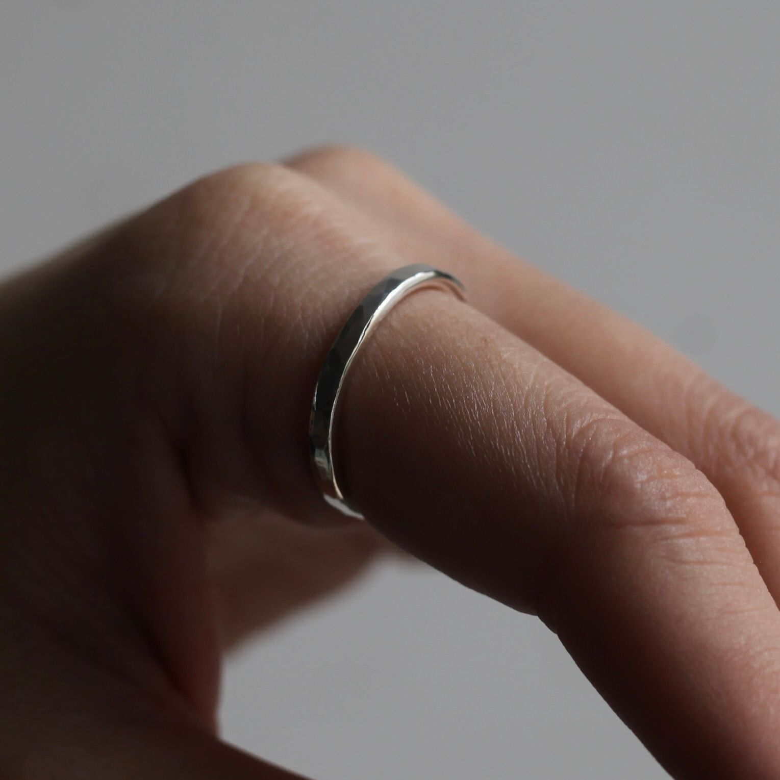 【残り一点】Oval Hammered Ring(2.5mm)