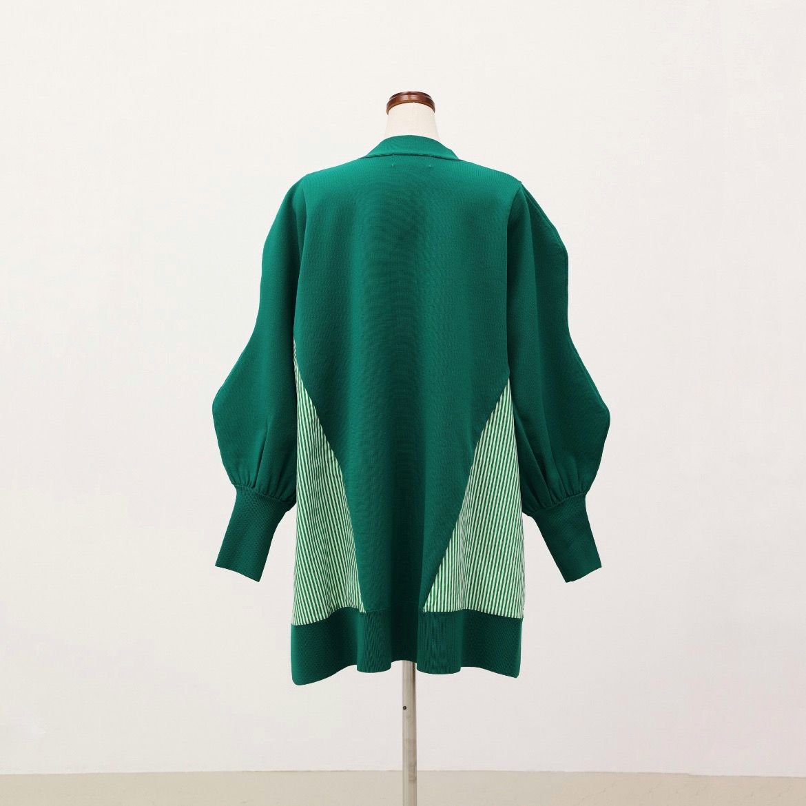 HeRIN.CYE - 【残り一点】Wave Sleeve Long Cardigan | ACRMTSM ONLINE