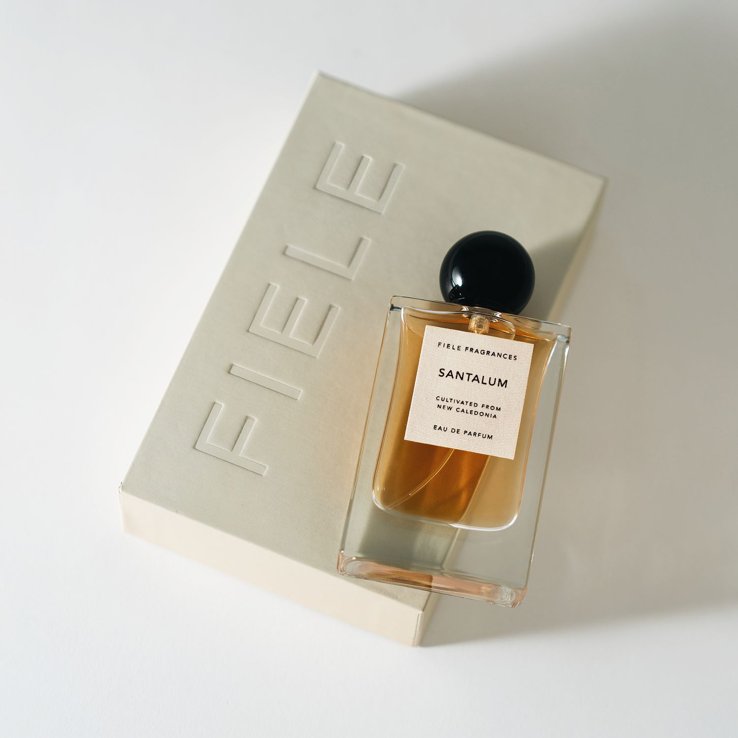 【残りわずか】Eau De Parfum 50ml(SANTALUM)