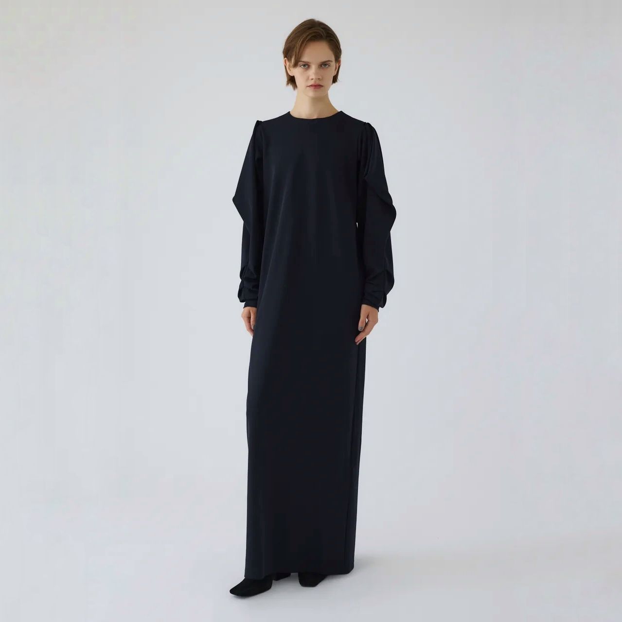 【残り一点】Drape Sleeve Cut Dress