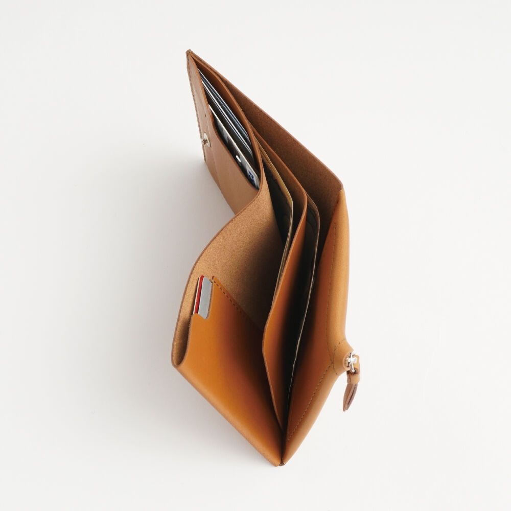 【残り一点】Slant Short Wallet