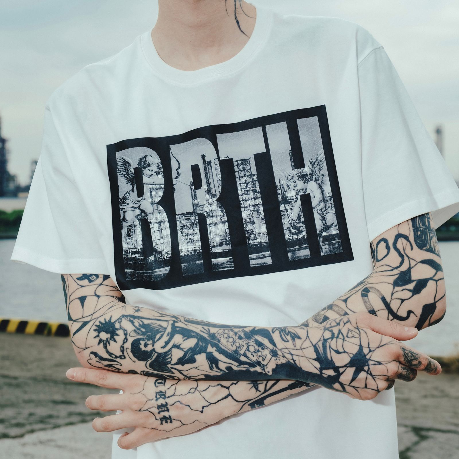 【残り一点】Brth Area Logo Tee