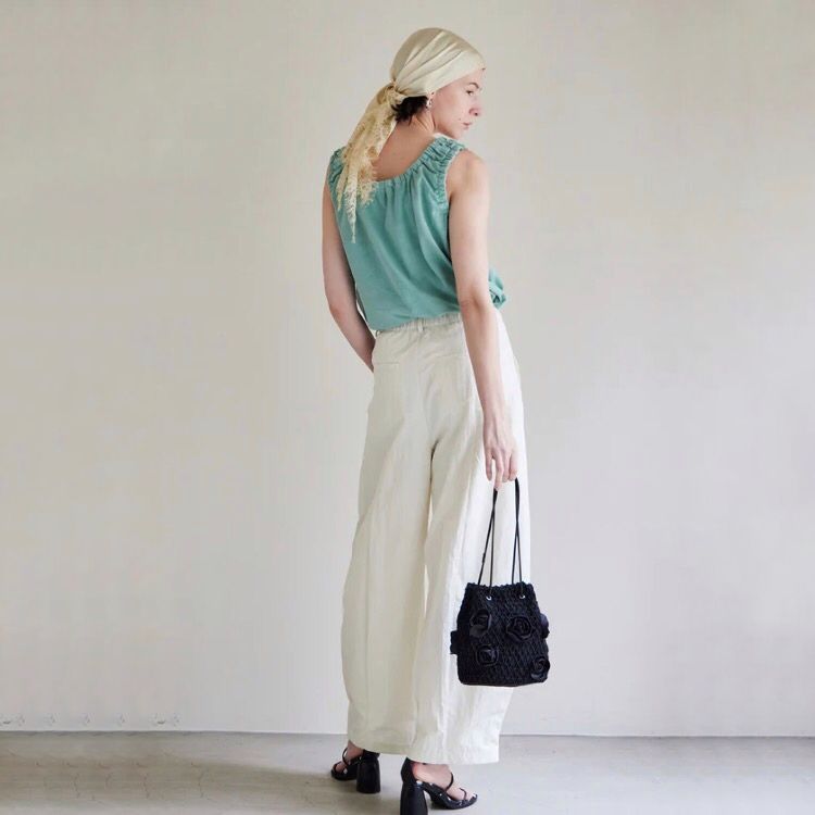 【残り一点】Rose Motif Drawstring Bag