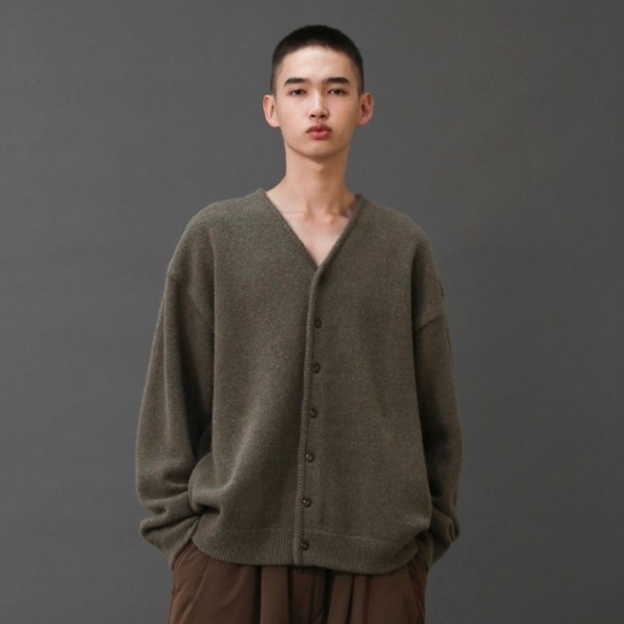 【残り一点】Moss Stitch V-Neck Cardigan