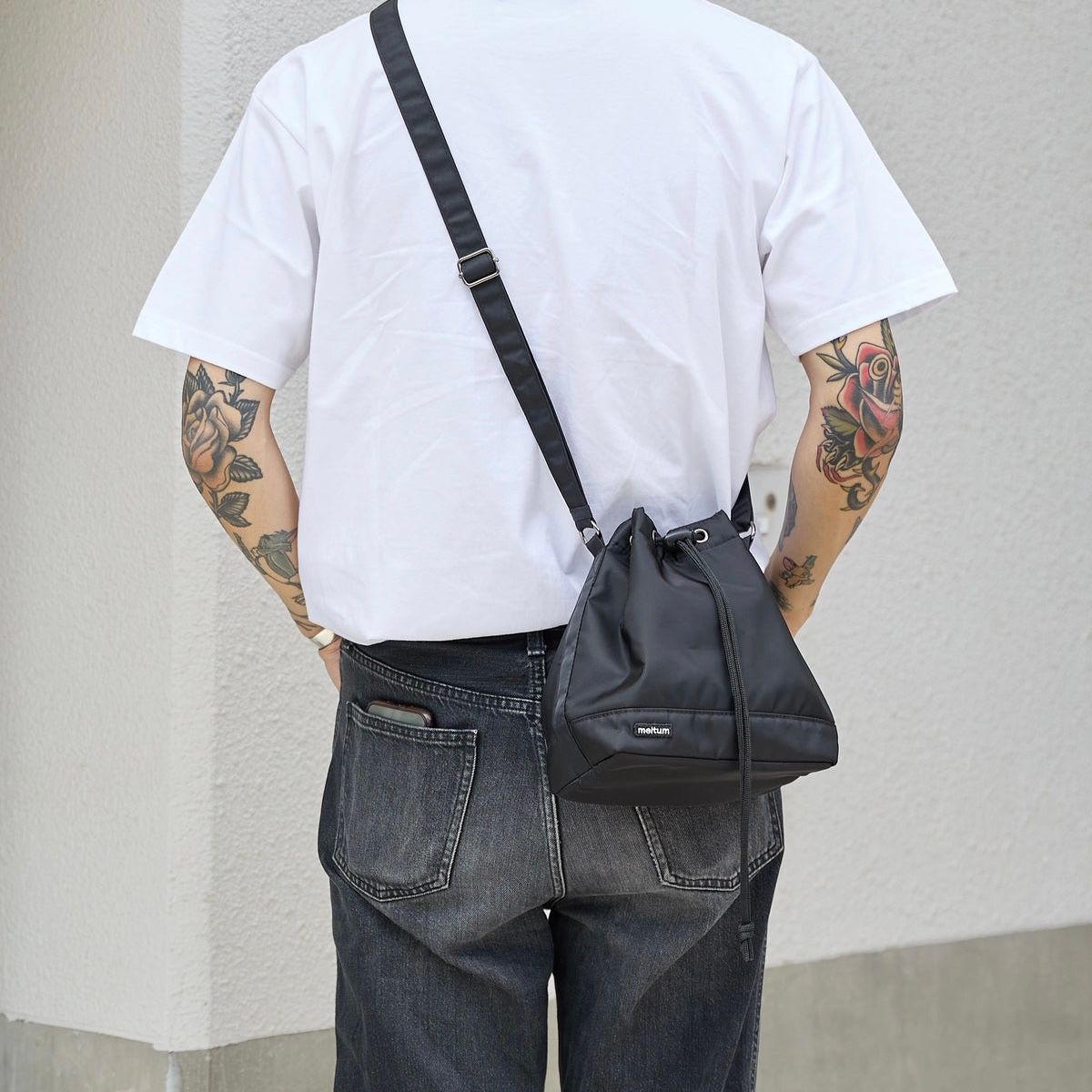 【残りわずか】Compact Drawstring Bag