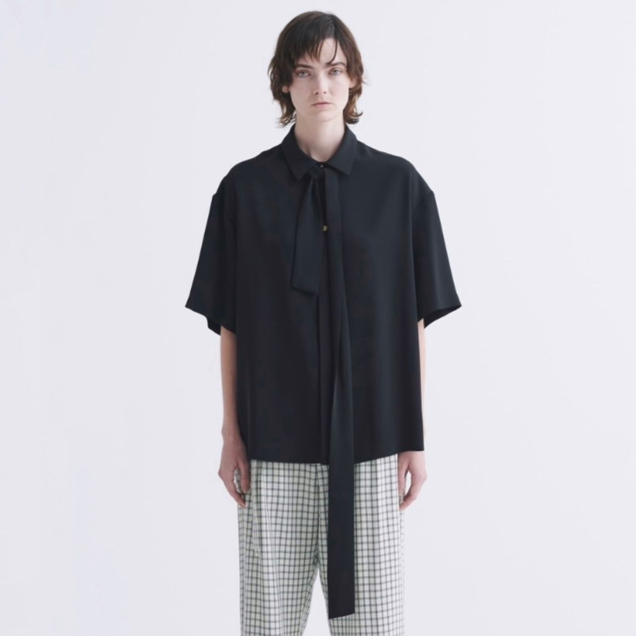 送料無料 いつまで CULLNI - 【残り一点】Broad Cloth Bow Tie Short Sleeve Shirt トップス