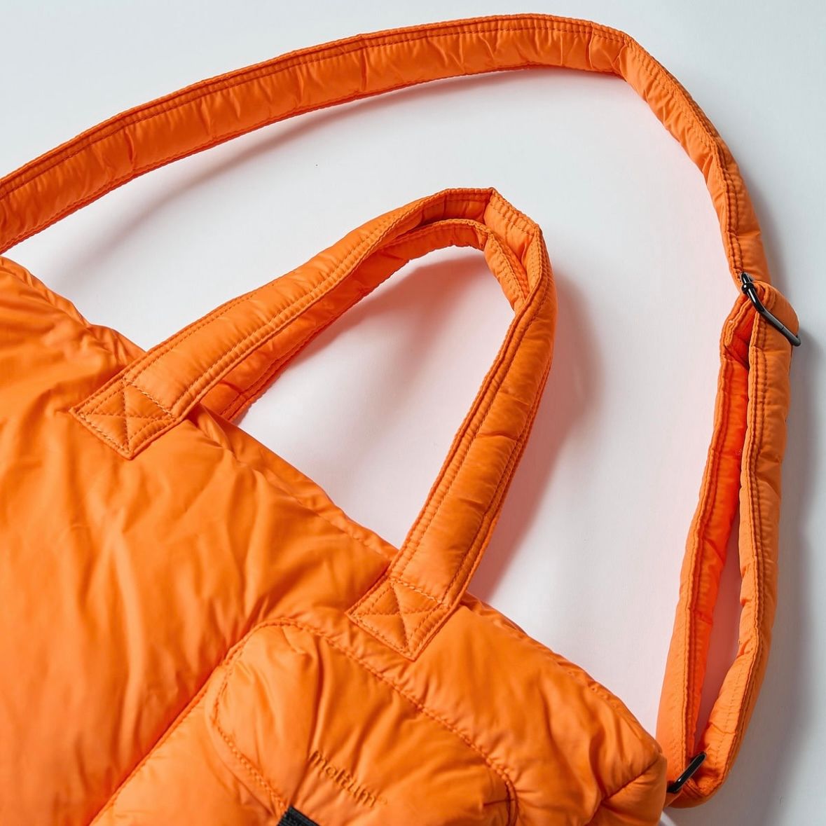 【残り一点】Padding Shoulder Bag