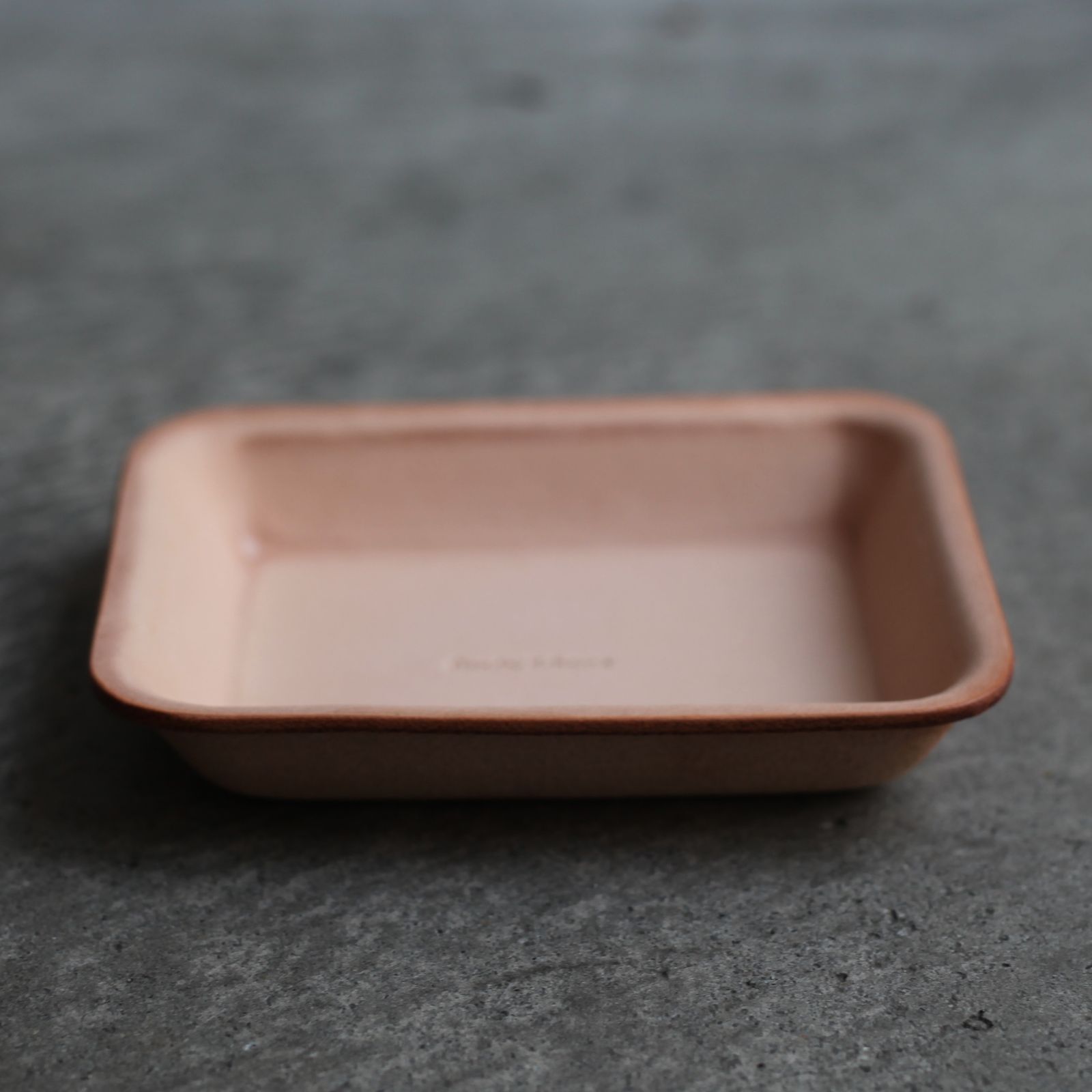 【次回入荷9月中旬予定】Leather Tray_S(NATURAL)