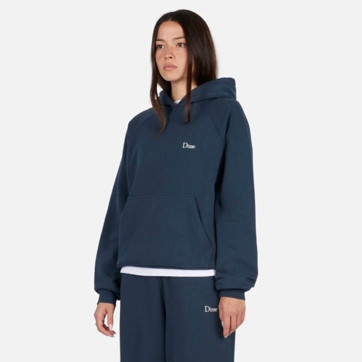 【残りわずか】Classic Small Logo Hoodie