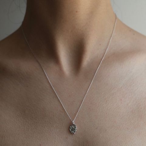 【お取り寄せ注文可能】Flagment Of Acanthus Pendant(SILVER)