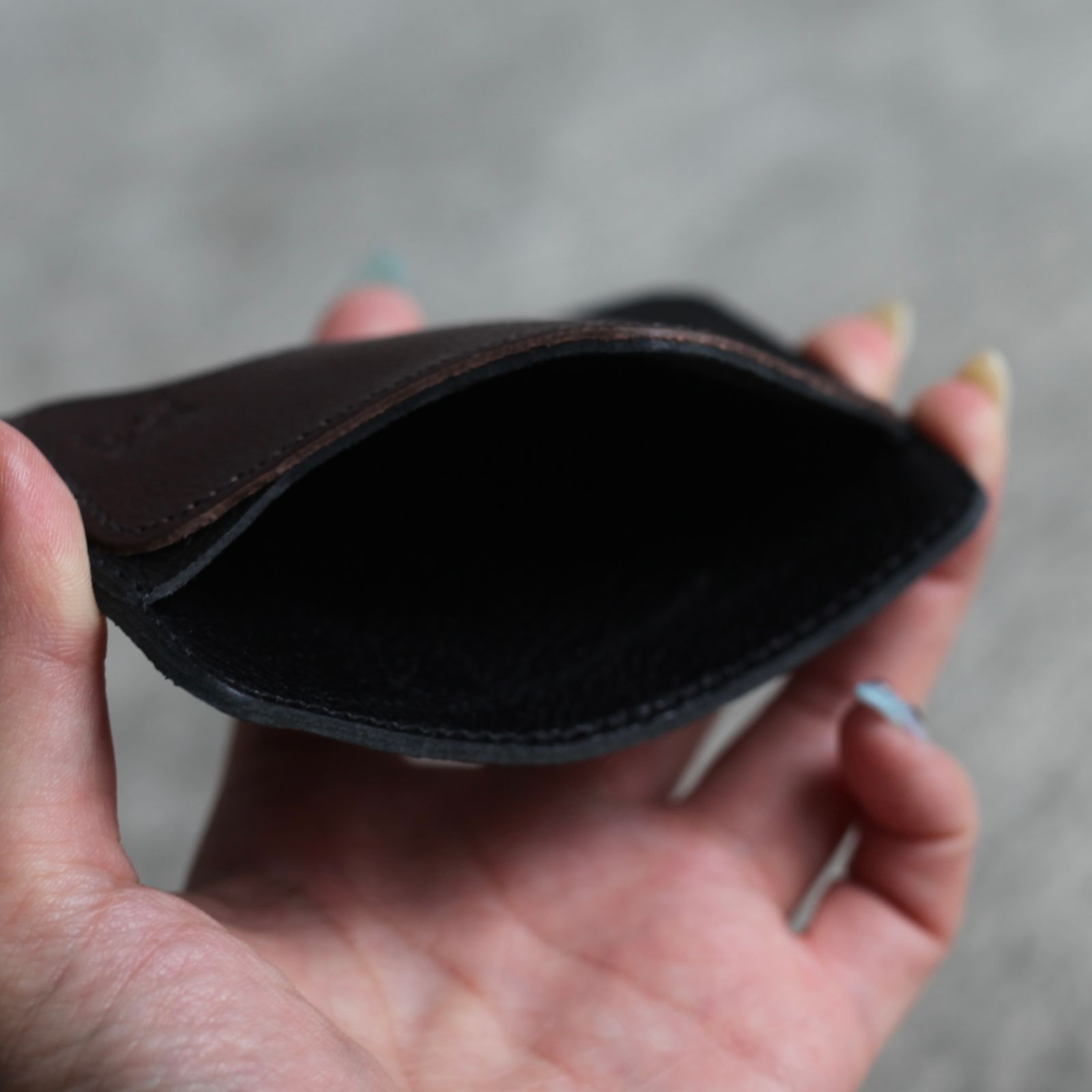 【残り一点】カードケース