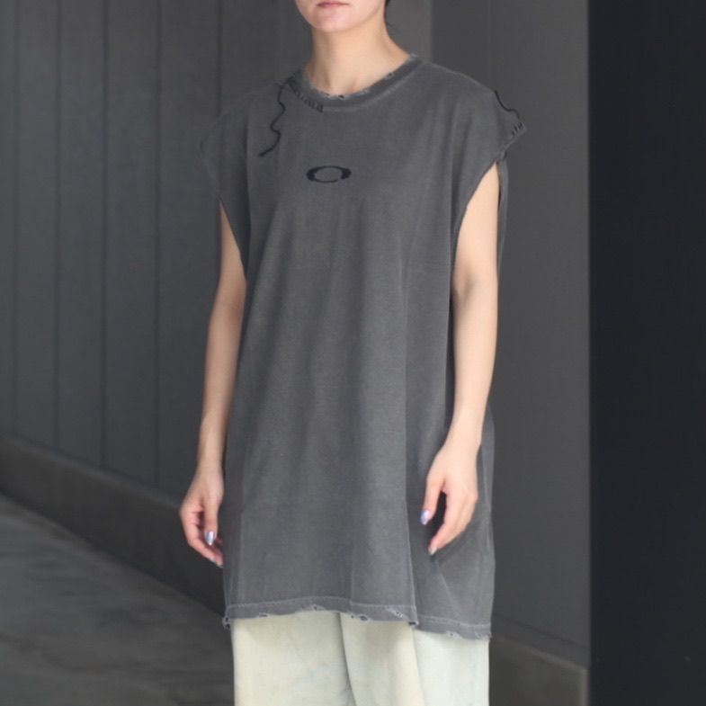 【残りわずか】Inactive Sleeveless With Repaired