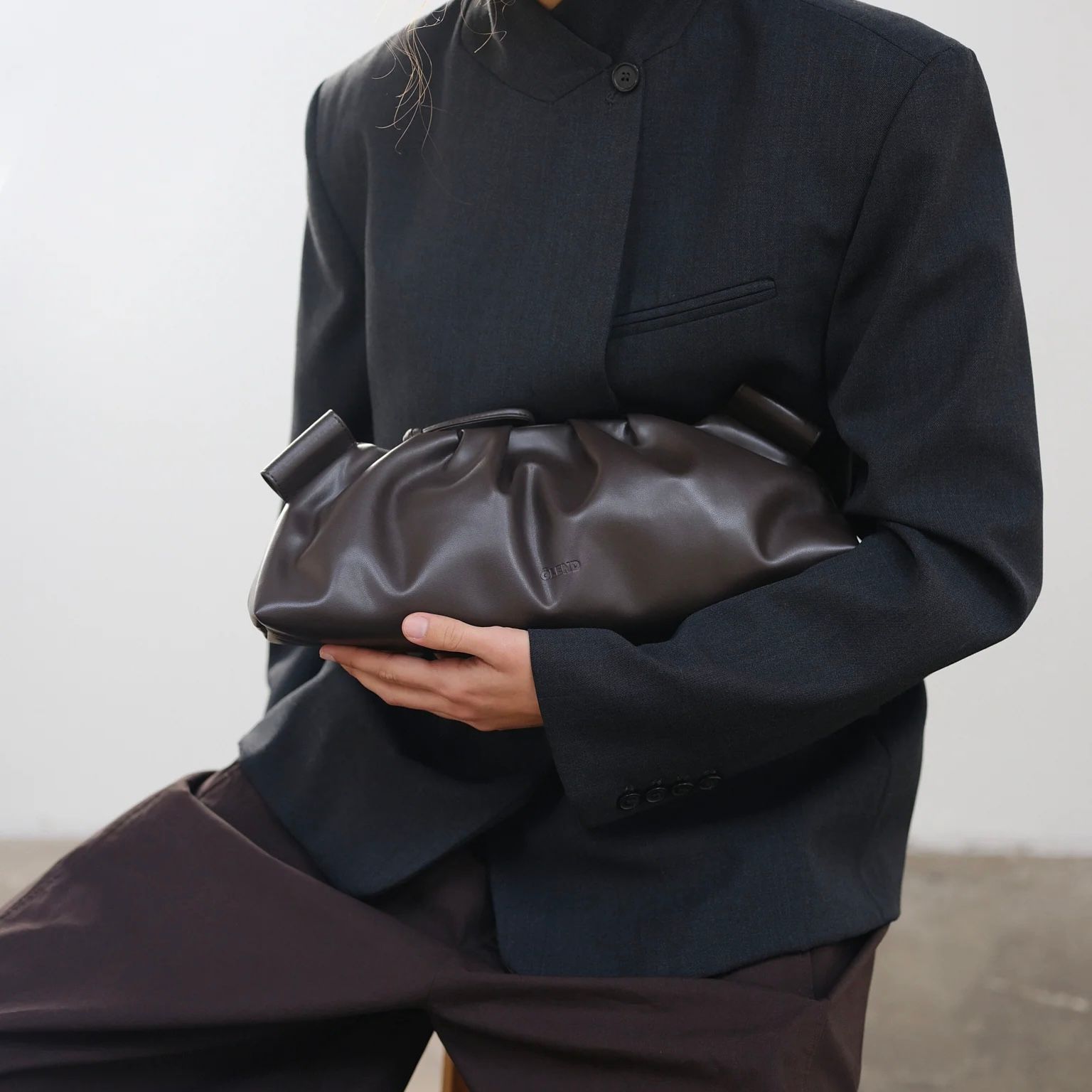 【再販売通知受付可能】Dumpling Bag
