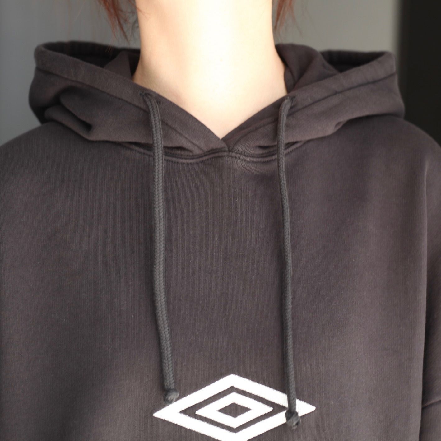 UMBRO - 【残り一点】OG Logo Mask Hoodie | ACRMTSM ONLINE STORE