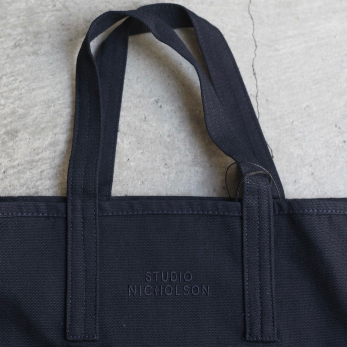 Studio Nicholson SPERROSNW1367DARKESTNAVY 関税送料込 Small Tote - Canvas(ONE Darkest Navy/ダーケストネイビー