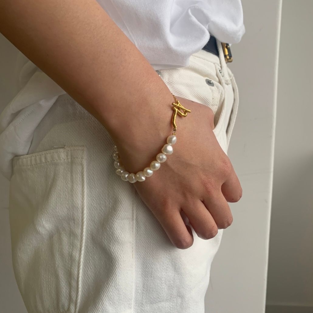 【お取り寄せ注文可能】Baroque Pearl P Mantel Bracelet