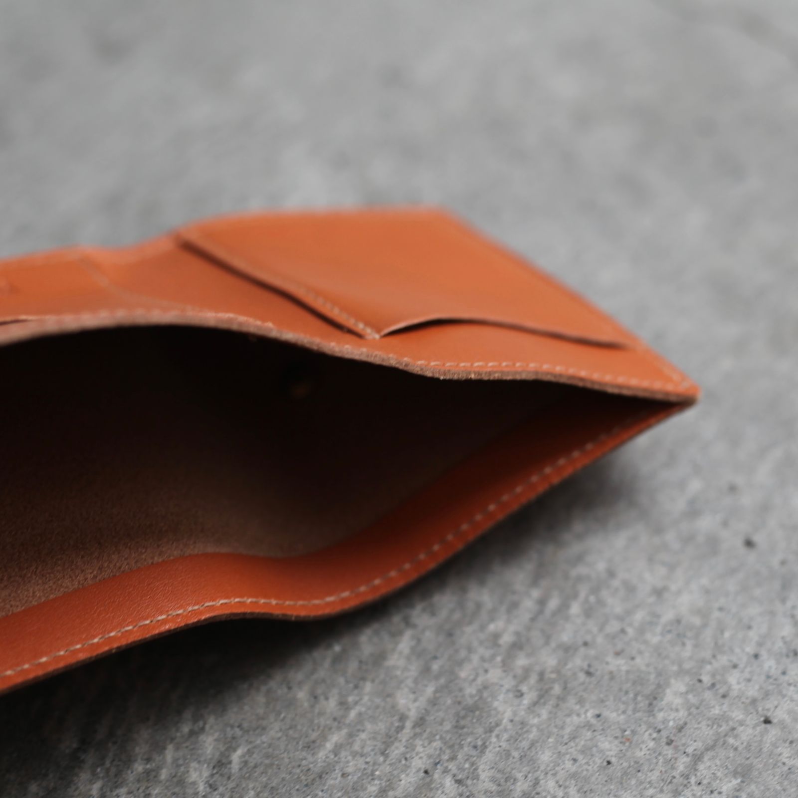 【残り一点】トリフォルドウォレット