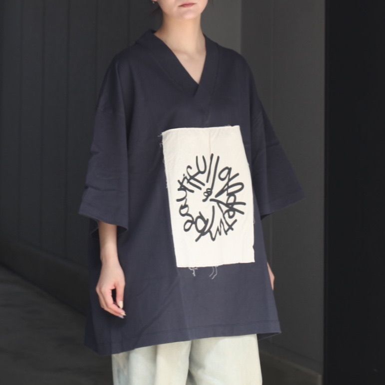 【残り一点】MBLプリントVネックTee