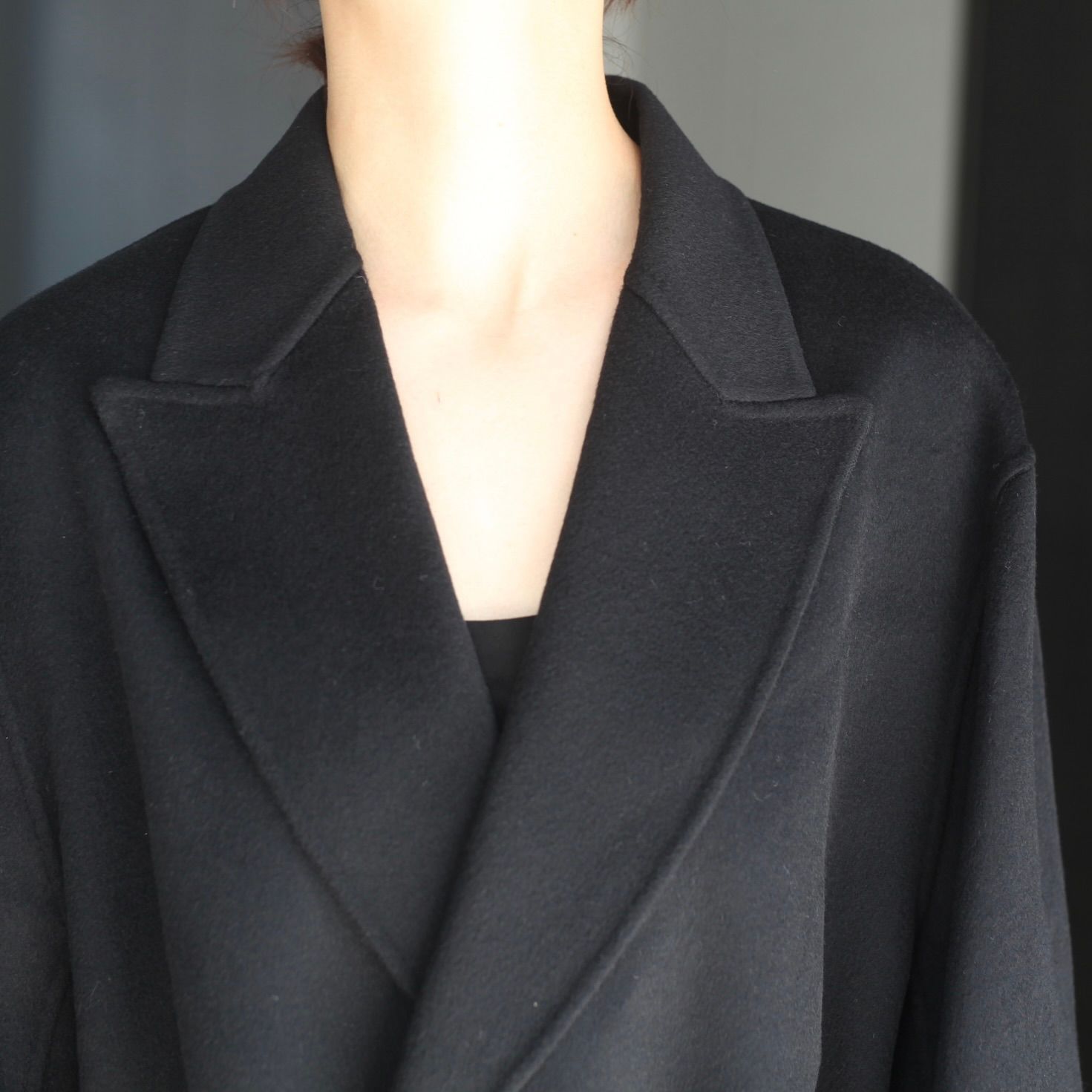 【残り一点】Wool/Cashmere Reversible Peak Lapel Jacket