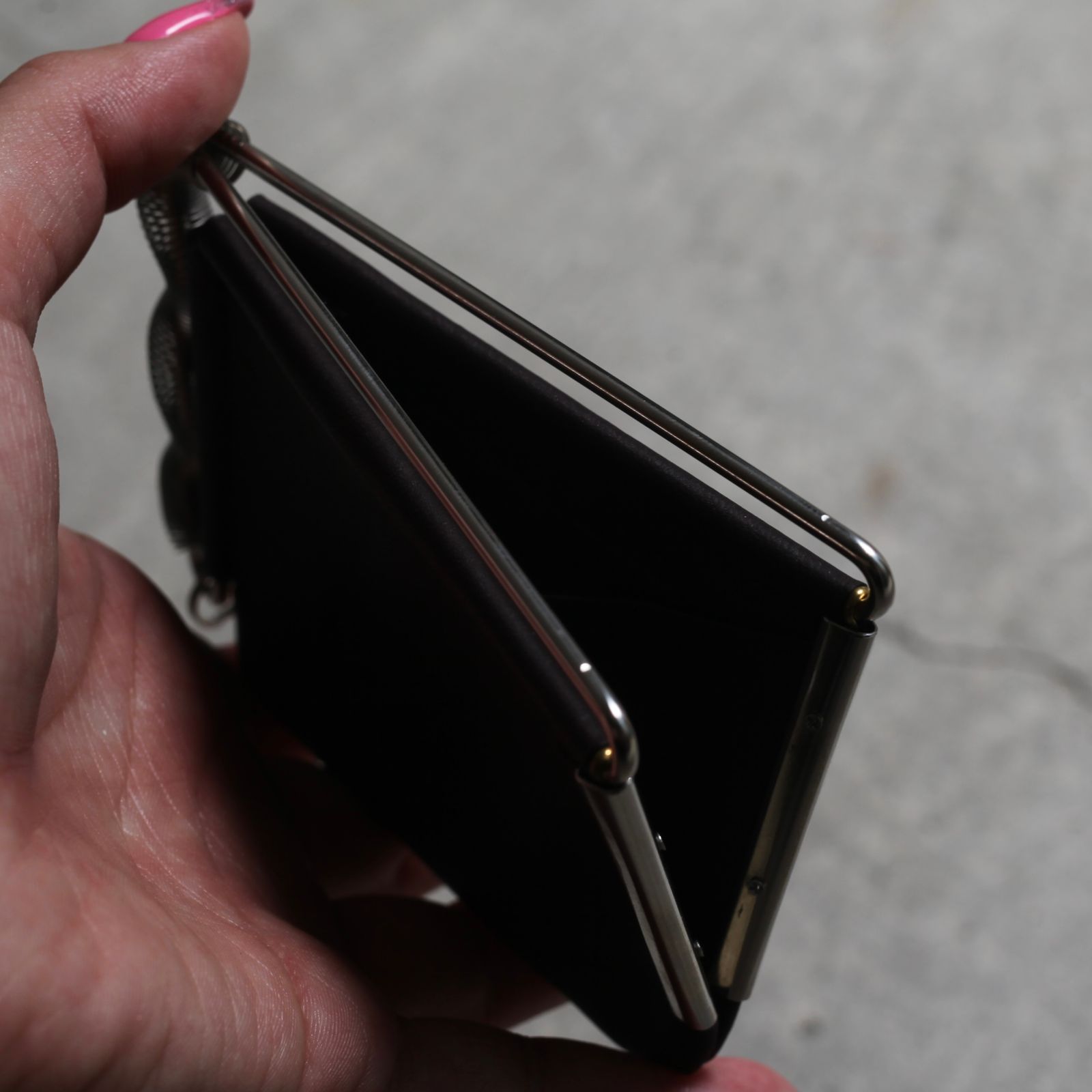 【残り一点】Coil Spring Coin Case(HOOKE_COW)