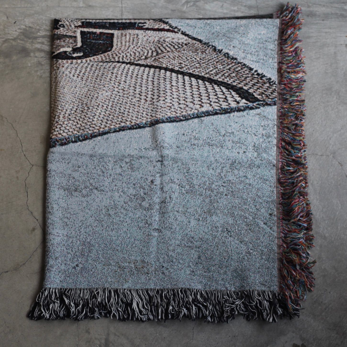 【残り一点】Niemeyer Rooftop Building Blanket