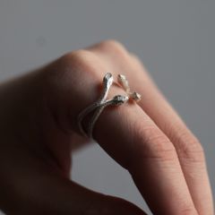 【お取り寄せ注文可能】メデューサ蛇リング(SILVER)