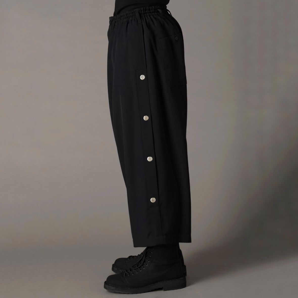 【残り一点】アイレットサルエルパンツ