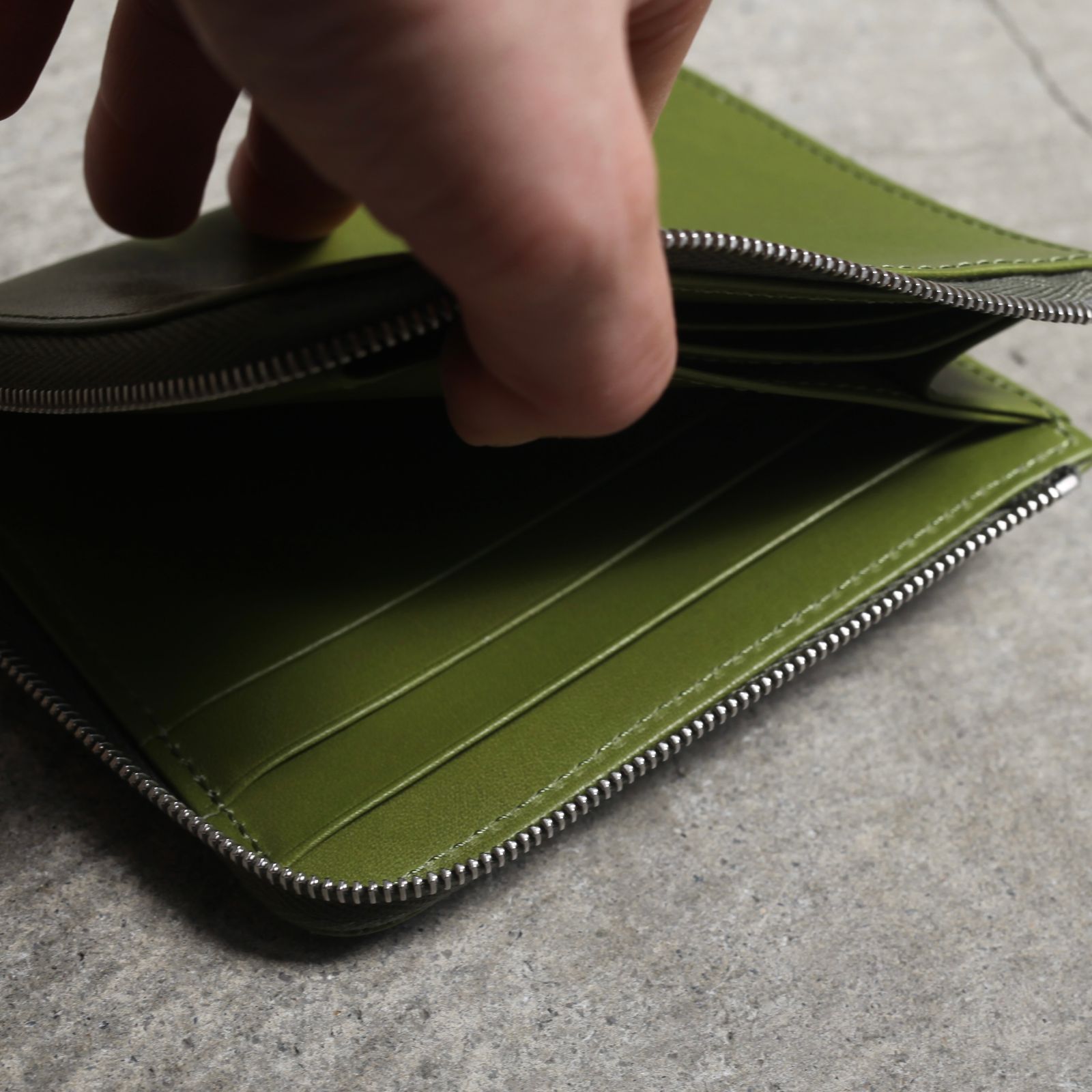 【残り一点】L Zip Purse(KIP)