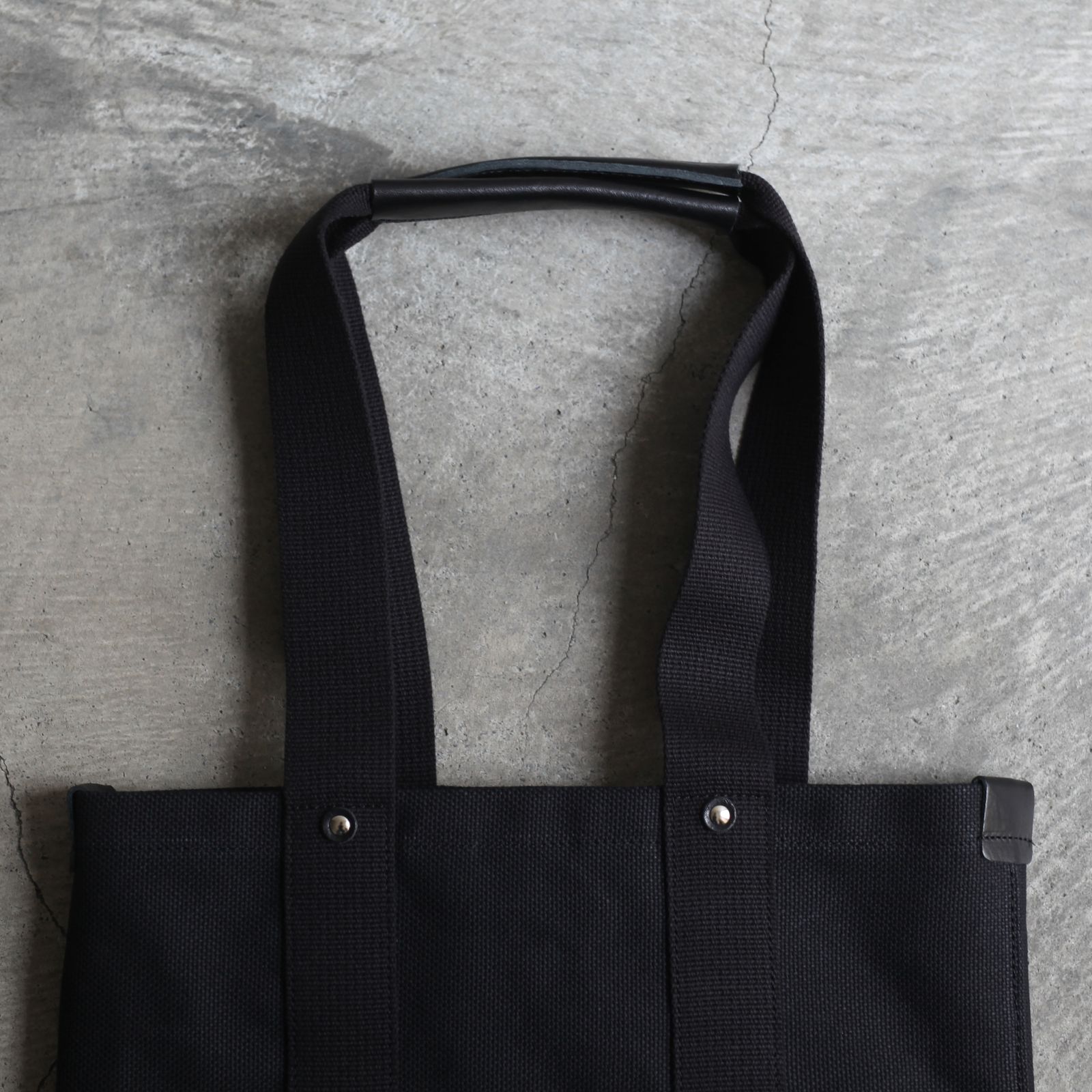 Hender Scheme - 【残りわずか】Campus Tote Small(BLACK) | ACRMTSM