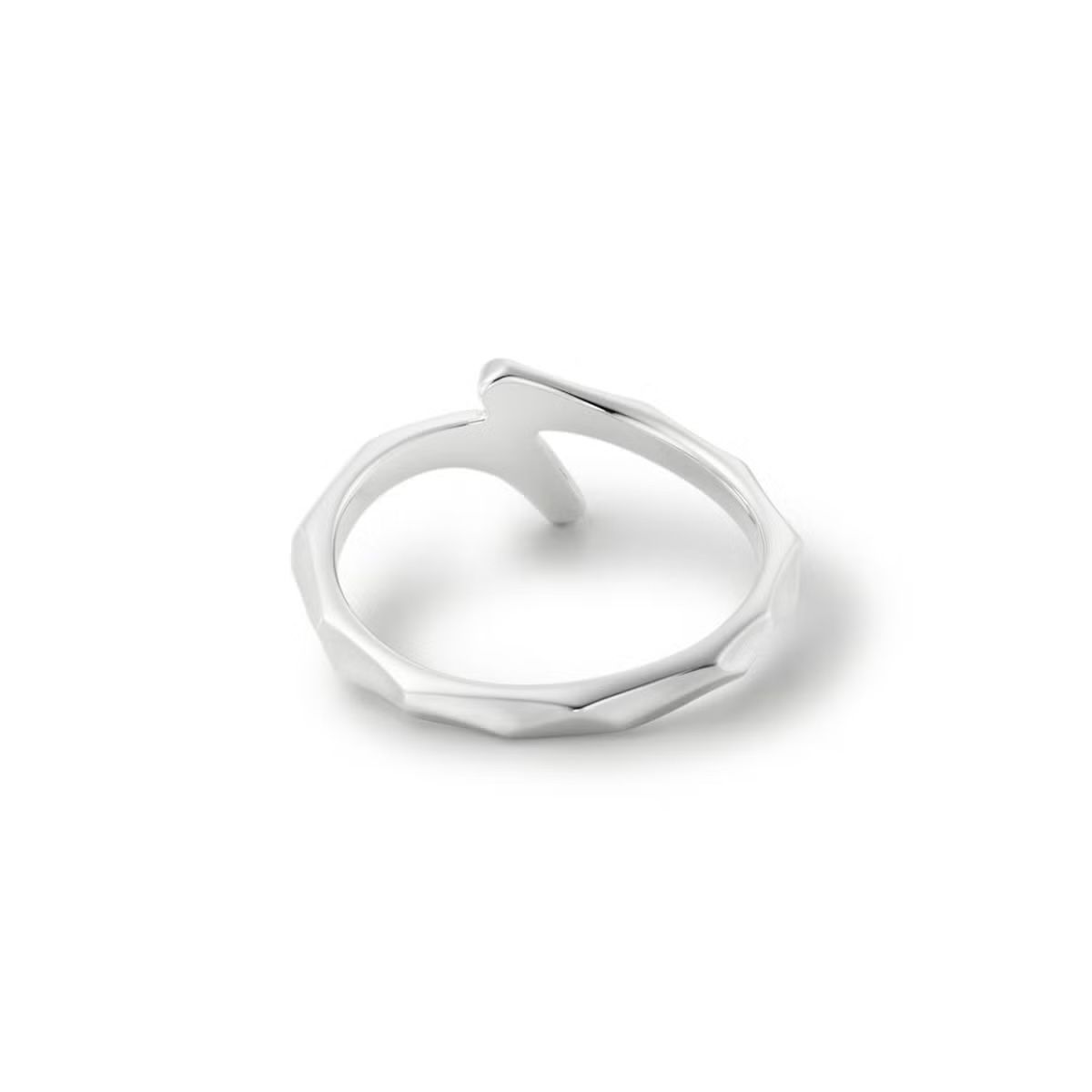 【お取り寄せ注文可能】Broadly V Ring(PLATINUM950)